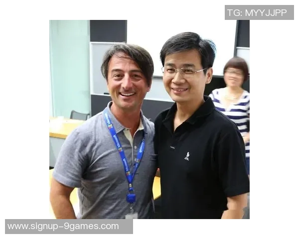 足球明星追星现象探讨及其对年轻人的影响分析 足球明星追星现象探讨及其对年轻人的影响分析